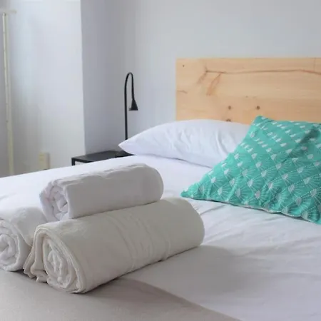 Vibescoruna: Espacioso Apartamento A Pie De Playa * A Coruna